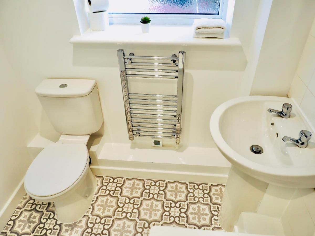 Apartament Private Parking Stylish Great Location Guildford Zewnętrze zdjęcie