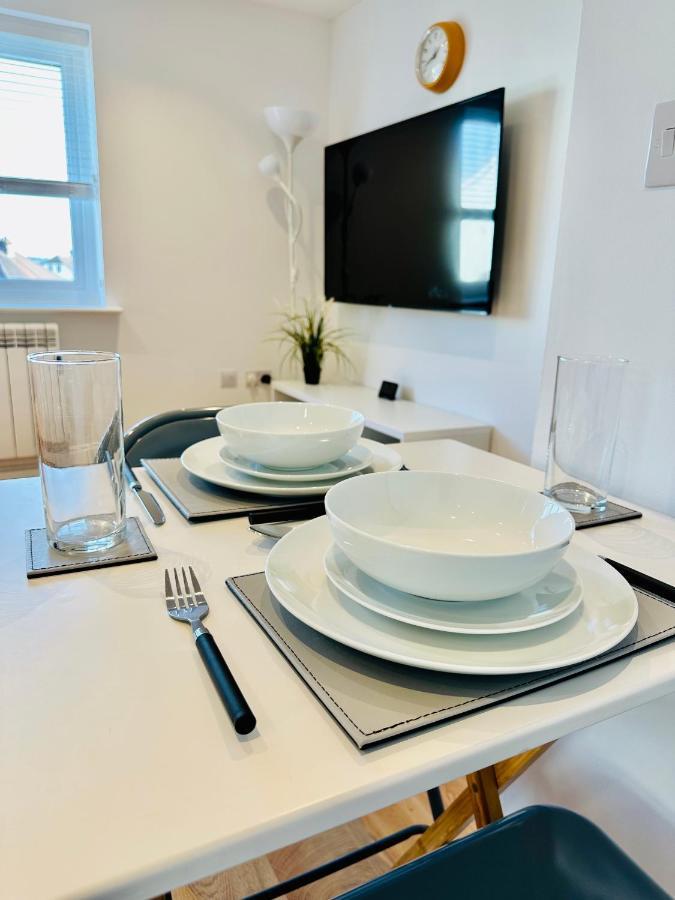 Apartament Private Parking Stylish Great Location Guildford Zewnętrze zdjęcie